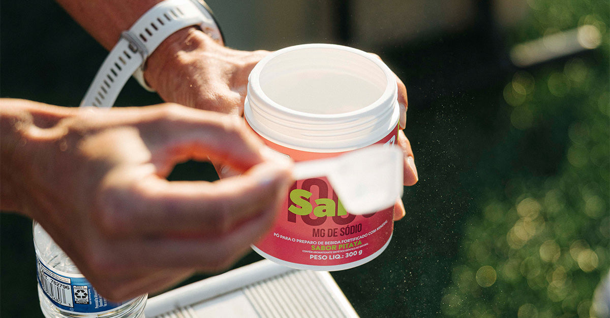 What Is the Difference Between a Sports Drink and an Electrolyte Supplement?