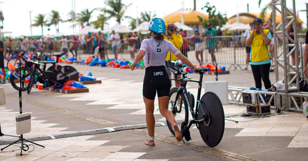 Nutritional strategy in training and racing: what really changes?